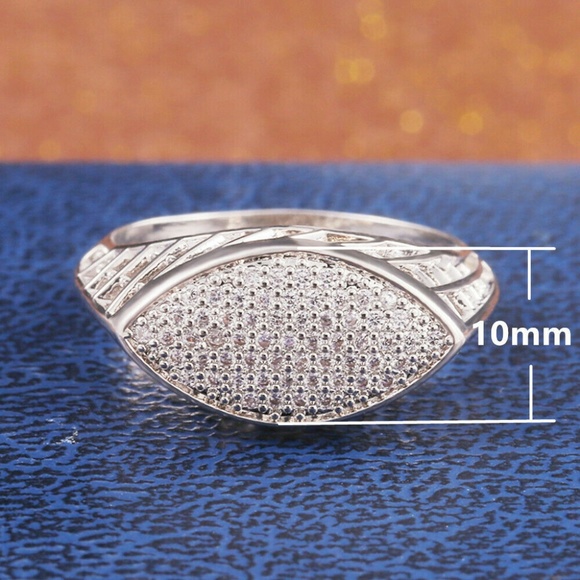 925 Silver Round Cut White Sapphire Ring New - Picture 5 of 5